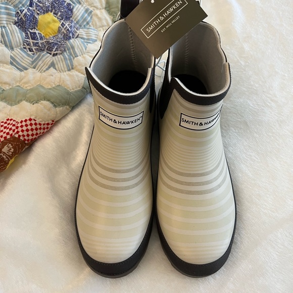 Smith & Hawken - ankle garden boots - size 7 - Picture 2 of 6